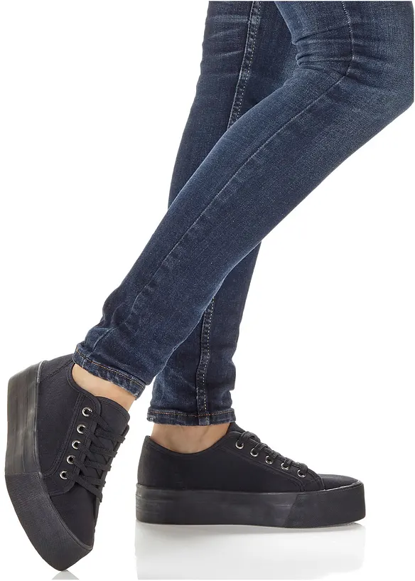 Plat&aring;sneakers, bonprix