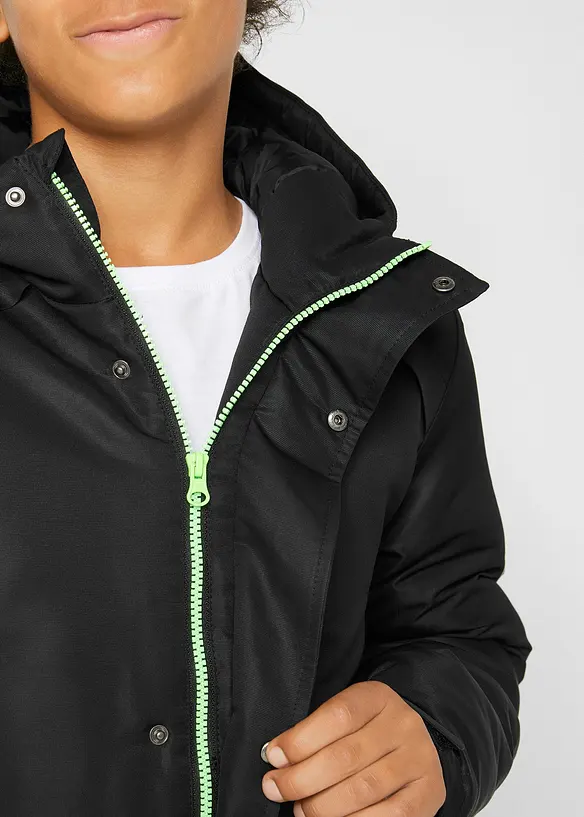 Vinterjakke med hette og sporty detaljer, bonprix