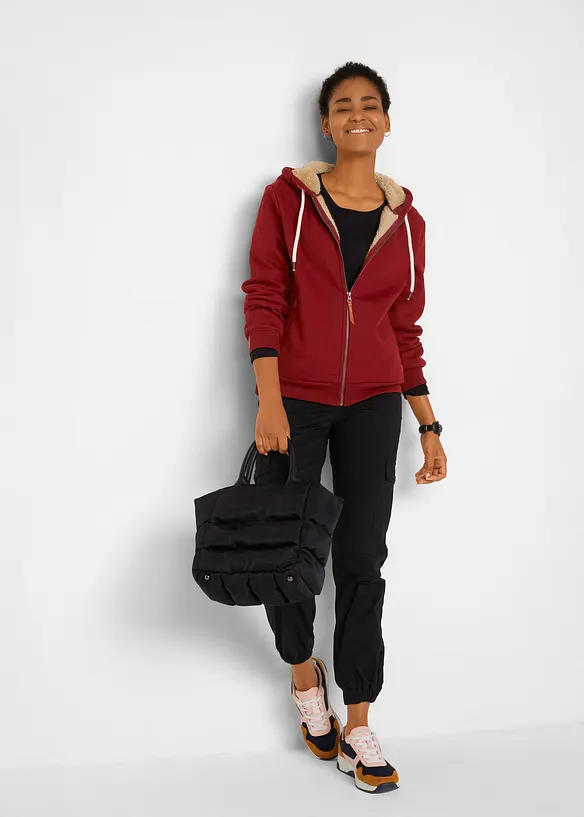 Sweatjakke med hette og teddyfôr, bonprix