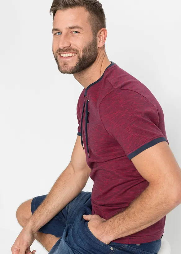 T-shirt med snøring, av økologisk bomull, bonprix