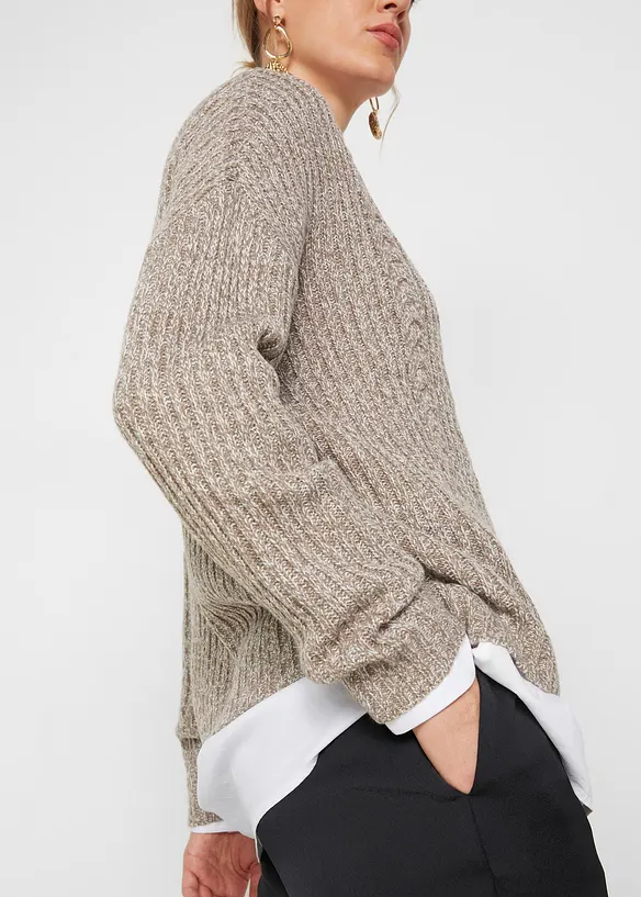 Oversized genser med flettemønster, bonprix