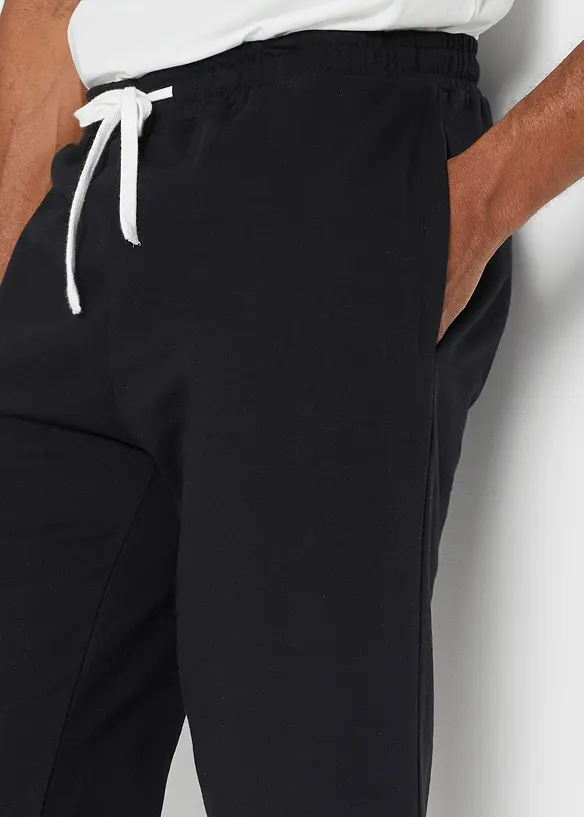 Sweatshorts i lengre modell, bonprix