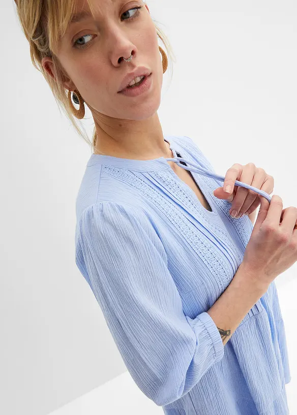 Strandkjole med blonde, bonprix