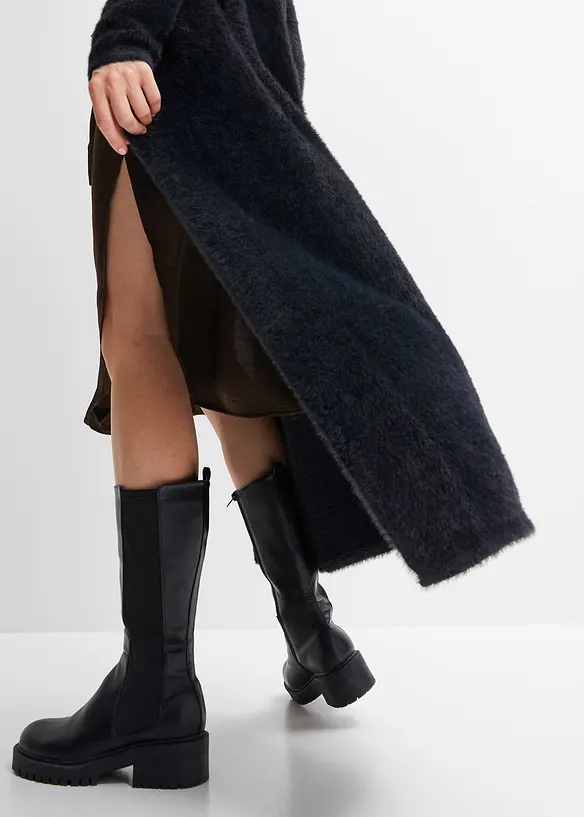 Strikket k&aring;pe i mykt fj&aelig;rgarn, bonprix