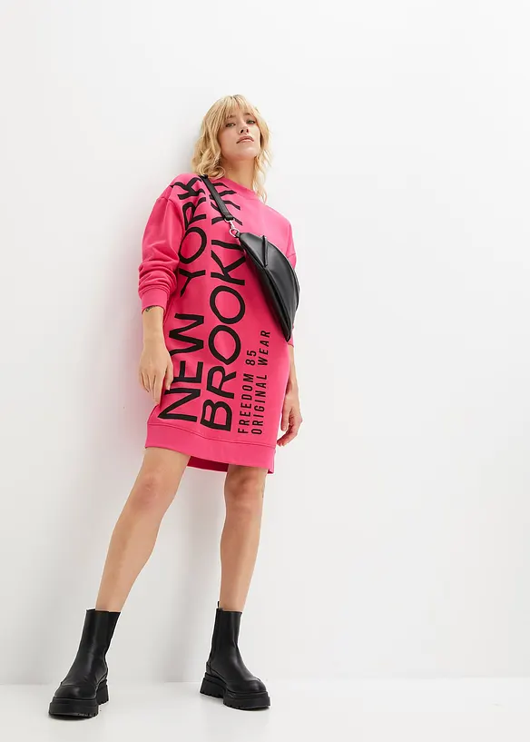 Oversized trikotkjole i myk bomullsmiks, bonprix