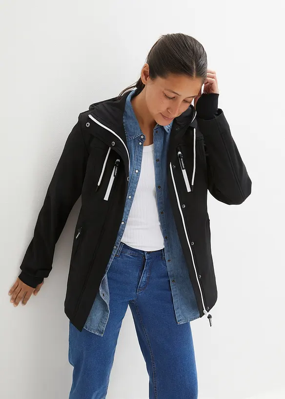 Softshelljakke i vannavvisende materiale, bonprix