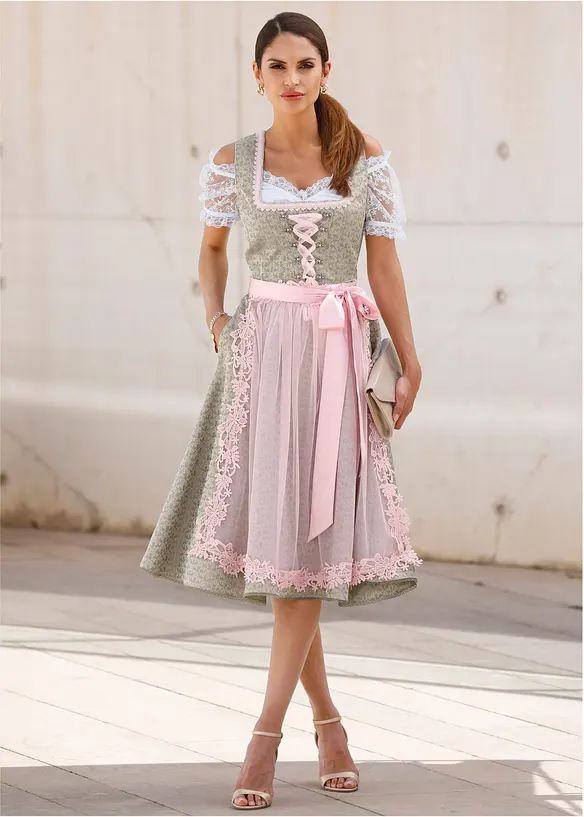 Dirndl-bluse med carmen-ermer i blonde, bonprix