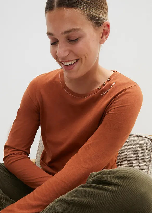 Langermet topp med dekorknapper, bonprix