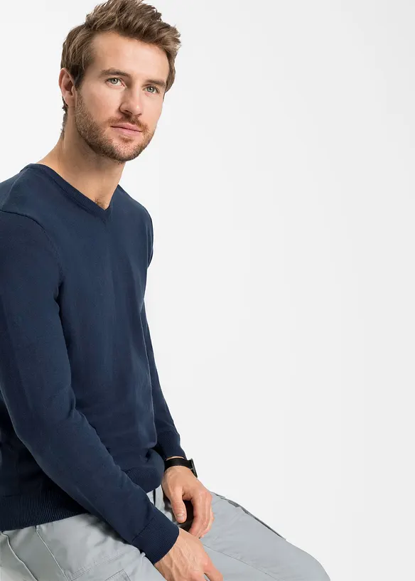Finstrikket genser med V-hals, bonprix