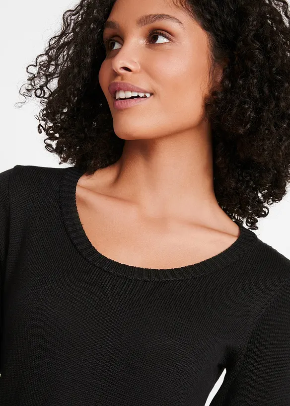 Strikkekjole i utsvingt modell, bonprix