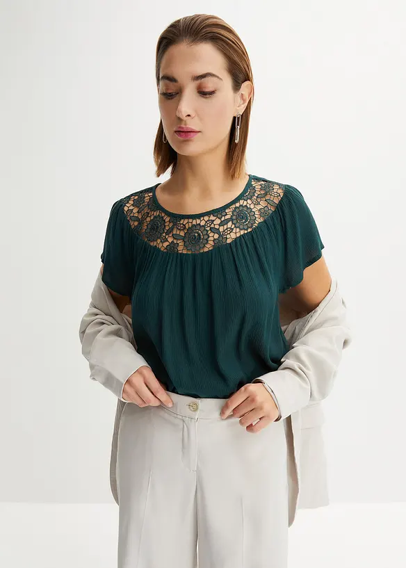 Bluse med blonder, bonprix