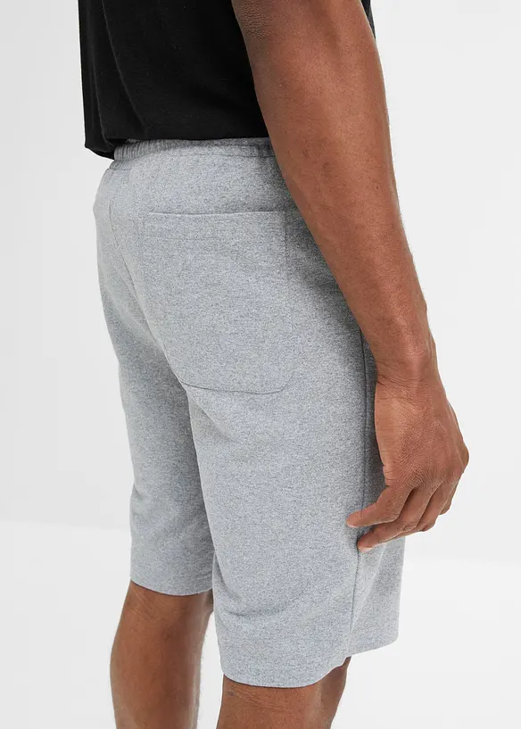 Sweat-bermudashorts med praktiske glidel&aring;slommer, bonprix