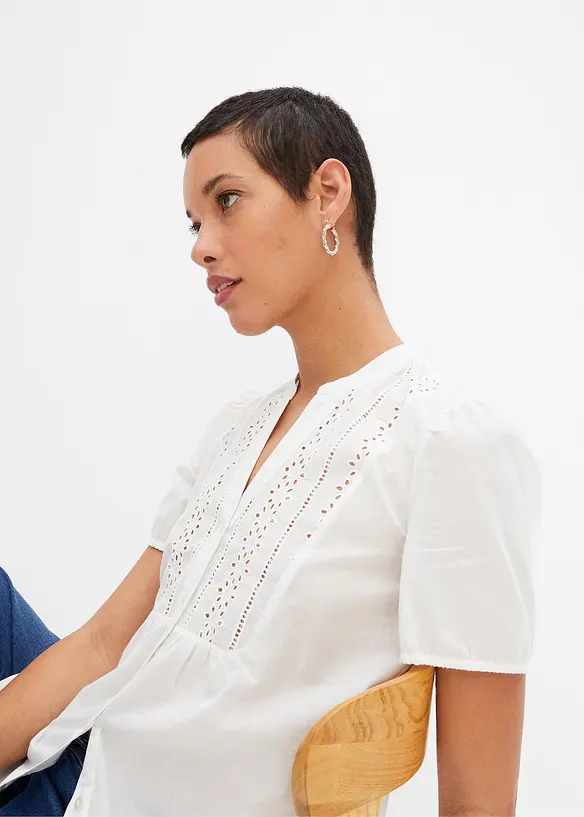 Bluse med hullbroderi, bonprix
