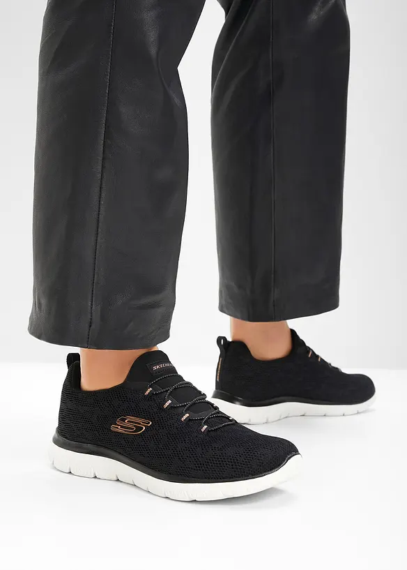 Sneakers med memoryskum fra Skechers, Skechers