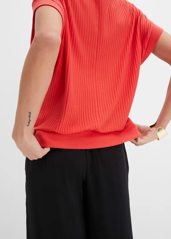 Ribbet topp med flaggermusermer, bonprix