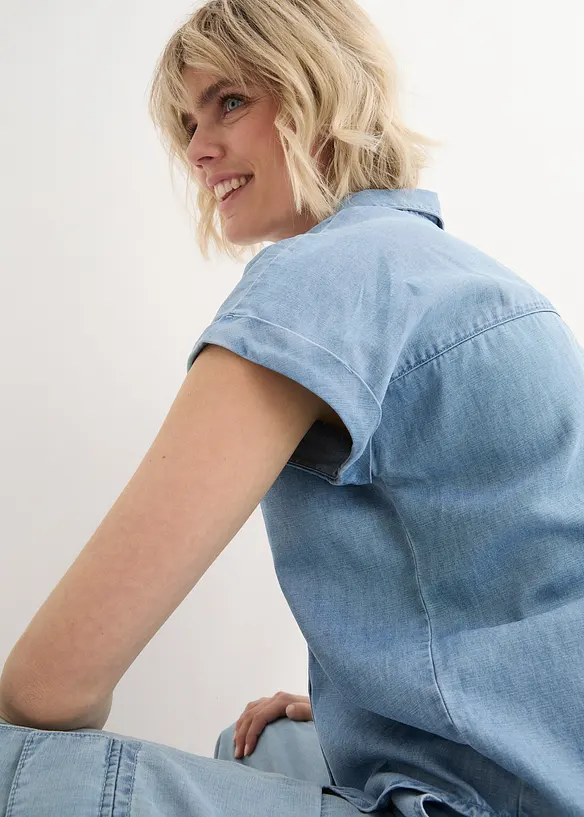 Kortermet jeansbluse med lin, bonprix