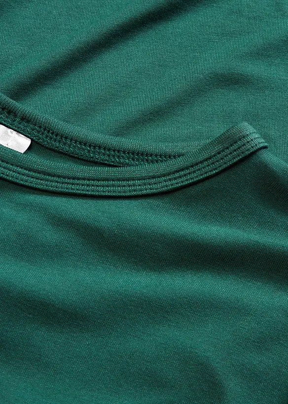 T-skjorte i lett viskose, bonprix