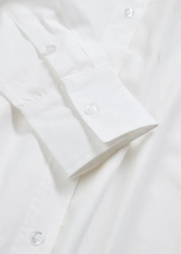 Oversized skjorte med knappestolpe, av 100% bomull, bonprix