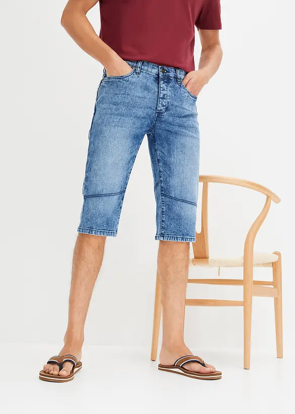 Lang bermudashorts i lett denim med stretch, Regular Fit, bonprix