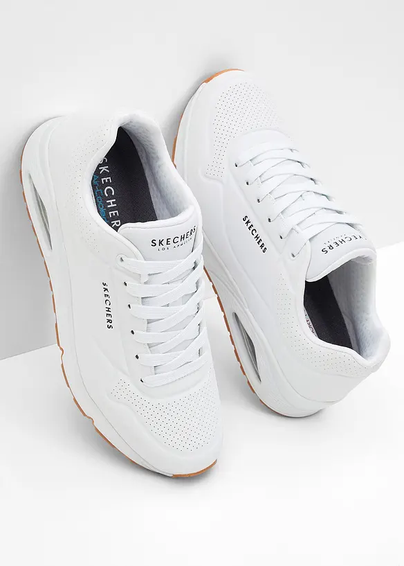 Sneakers med memoryskum fra Skechers, Skechers