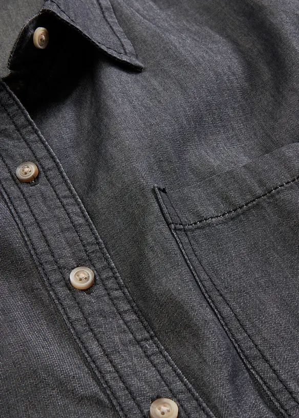 Oversized jeansskjorte av økologisk bomull, bonprix