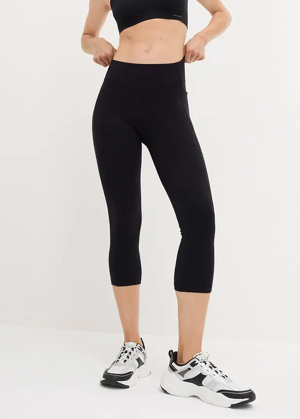 Ultrasoft treningsleggings med lommer på sidene, i capri-lengde, bonprix