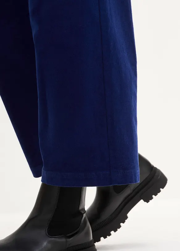 Vid culotte i stretch-cord med High Waist-komfortlinning, 7/8-lengde, bonprix