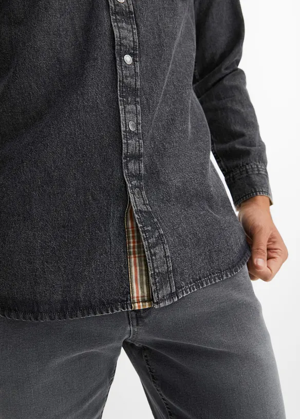 Denimskjorte i 100% bomull, bonprix