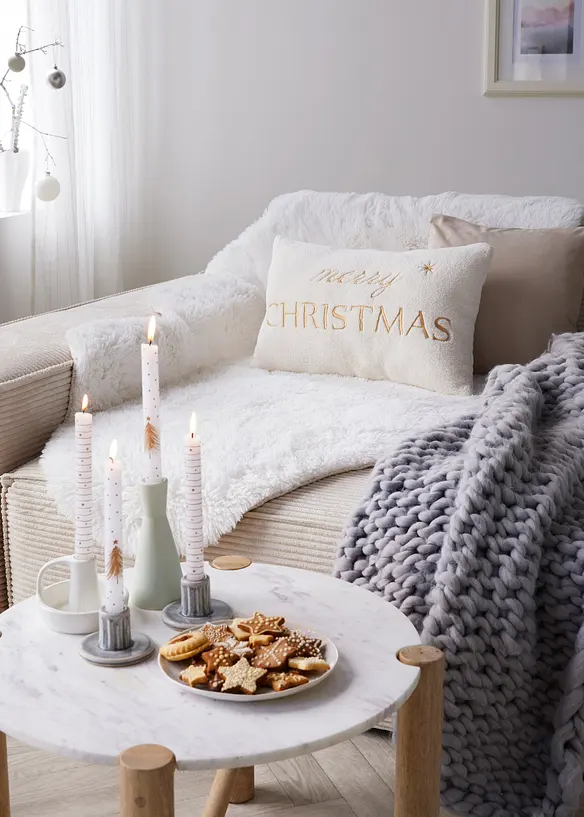 Pyntepute med påskriften "Merry Christmas", bonprix