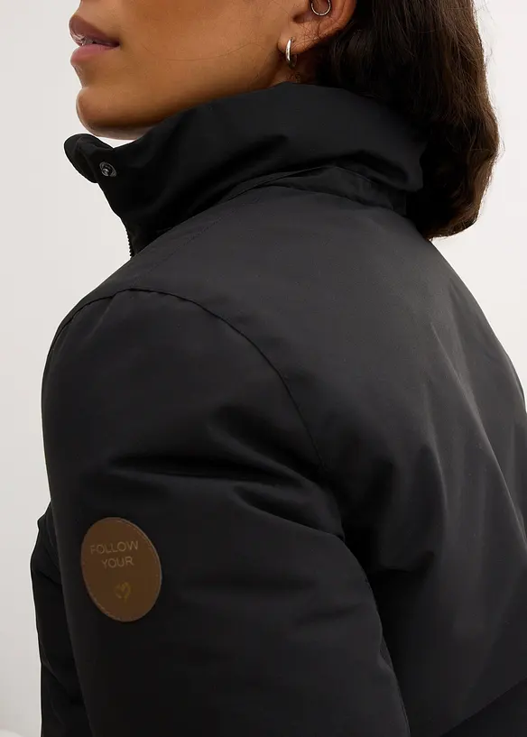 Vinterjakke med påsatte lommer, bonprix