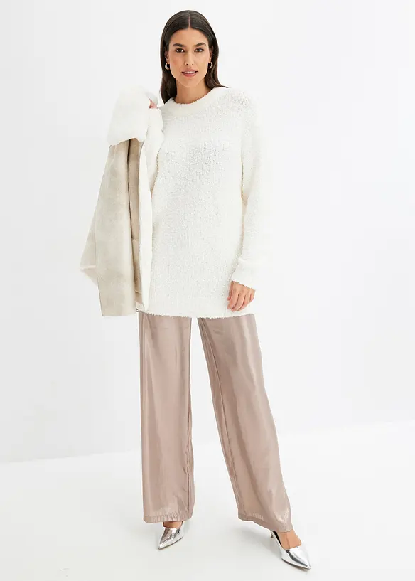 Oversized genser i fluffy garn, bonprix