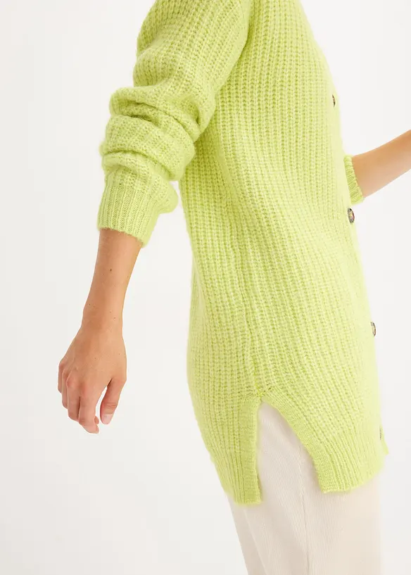 Grovstrikket cardigan i myk garnmiks med ull, bonprix