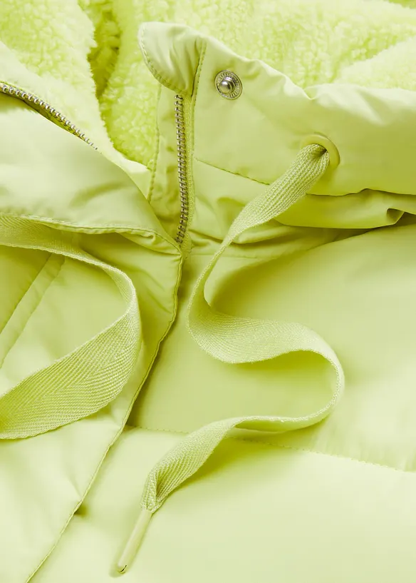 Vattert k&aring;pe med teddyf&ocirc;r i hetten, bonprix