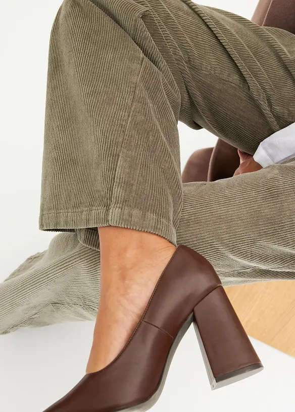 Vid kordfløyelsbukse, bonprix