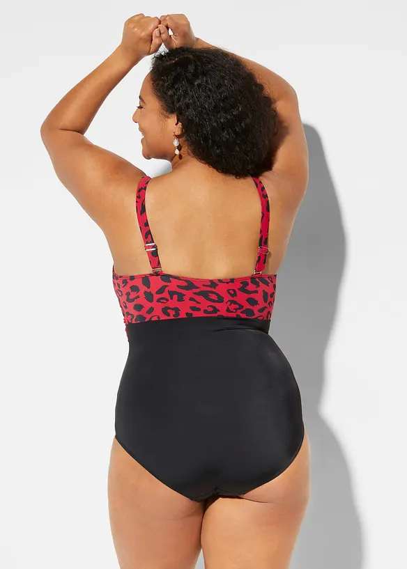 Badedrakt i resirkulert polyamid, bonprix