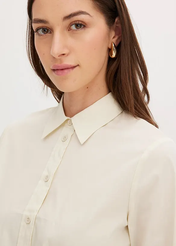 Bluse i figurnær modell, bonprix
