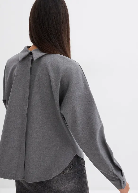 Oversized, vendbar bluse med viskose, bonprix