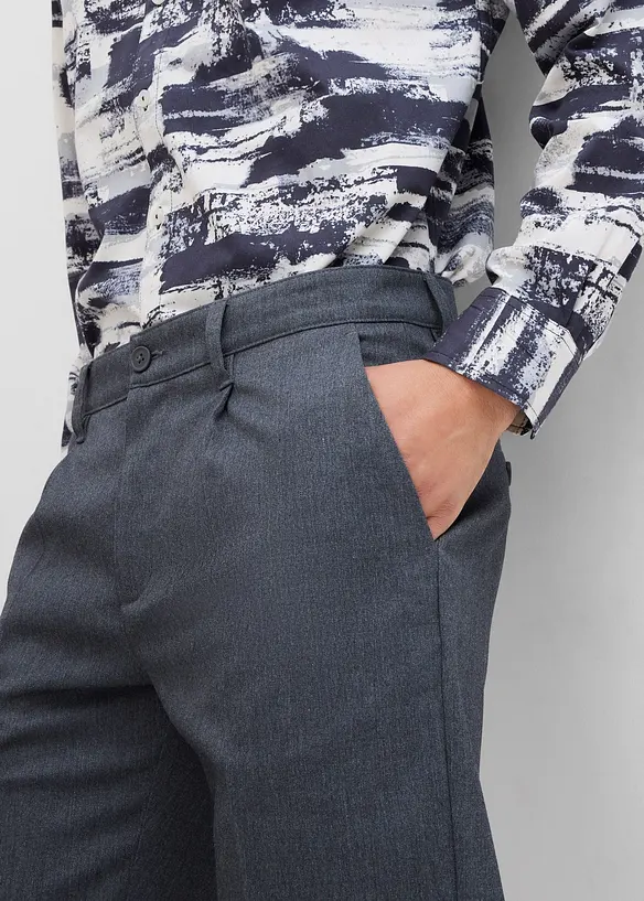 Chino-bermudashorts med buksepress, Relaxed Fit, bonprix