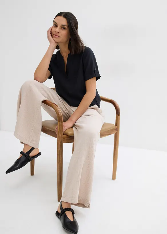 Kortermet bluse i fast viskosemiks, bonprix