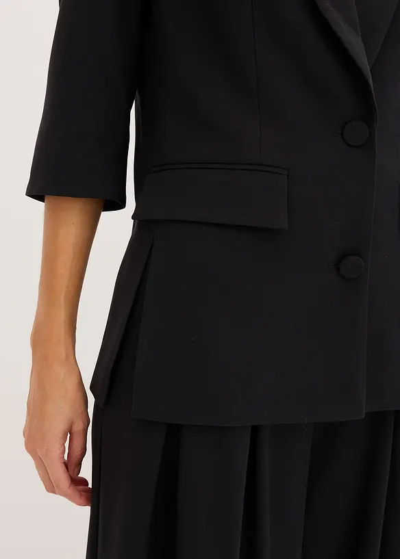 Blazer med moteriktig betoning av skuldrene, bonprix