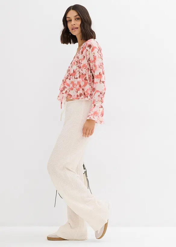 Chiffonbluse med volanger, bonprix