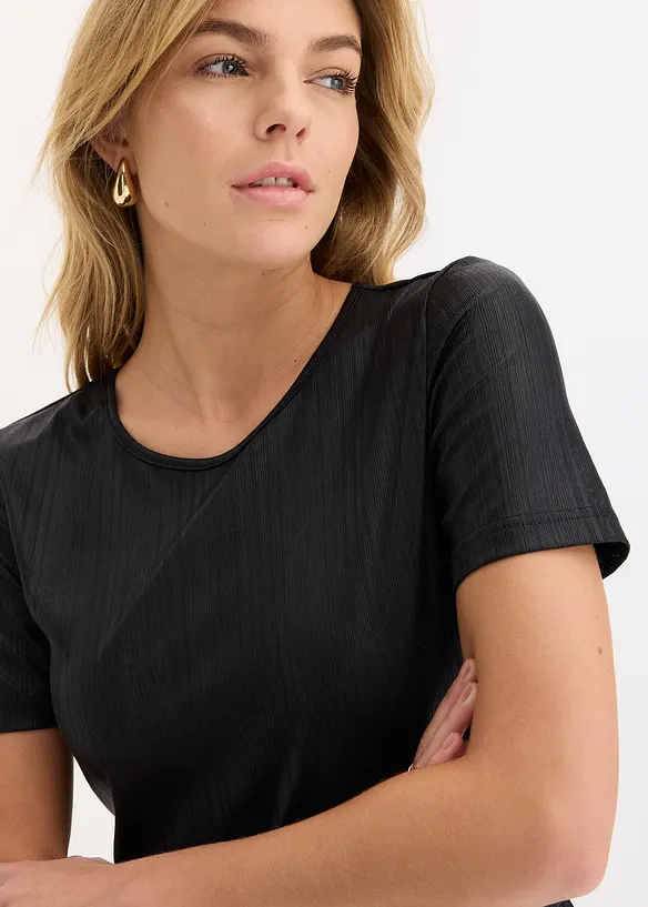 Topp i materiale med glans, bonprix