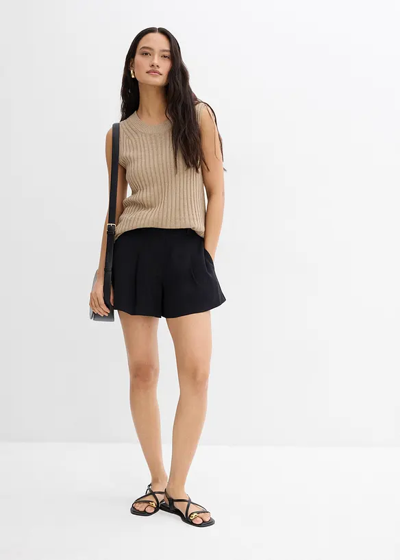 Shorts av fin viskose, bonprix