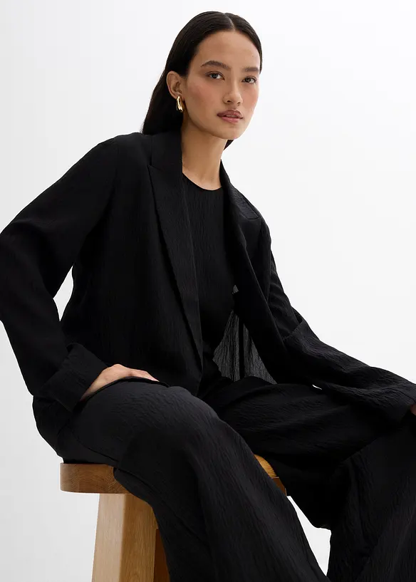 Blazer i strukturert viskosemiks med rynket effekt, bonprix