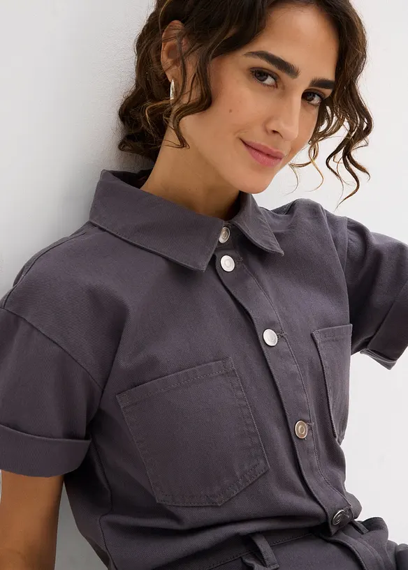 Jumpsuit i 100% bomull og kort modell, bonprix