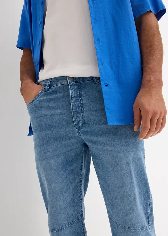 Lang bermudashorts i lett denim med stretch, Regular Fit, bonprix