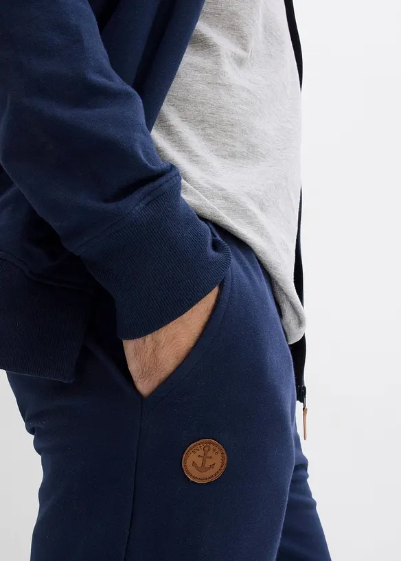 Joggedress i 100% &oslash;kologisk bomull, bonprix