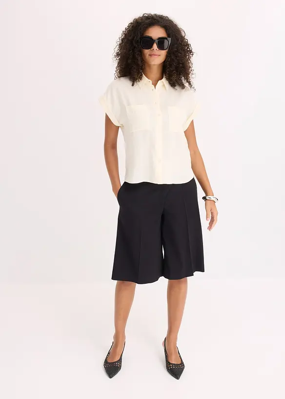 Kortermet bluse i lett materialmiks med lyocell, bonprix