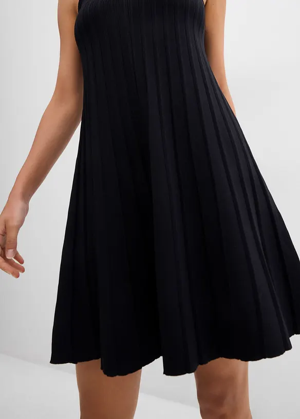 Strikket kjole i viskosemiks og A-fasong, bonprix