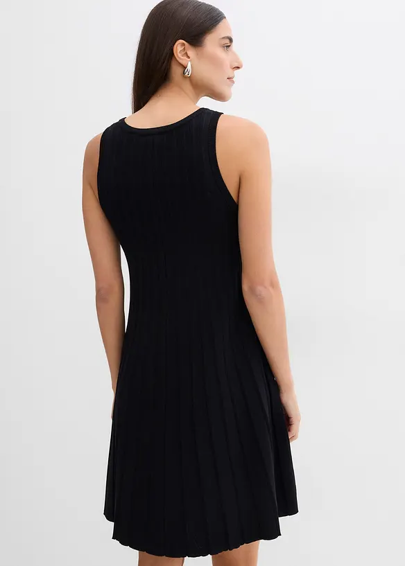 Strikket kjole i viskosemiks og A-fasong, bonprix
